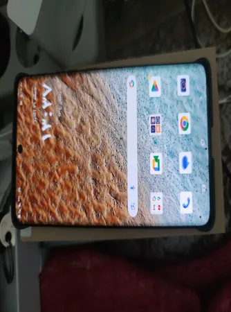 گوشی موبایل موتورولا مدل Edge 50 دو سیم کارت ظرفیت 512 گیگابایت و رم 12 گیگابایت