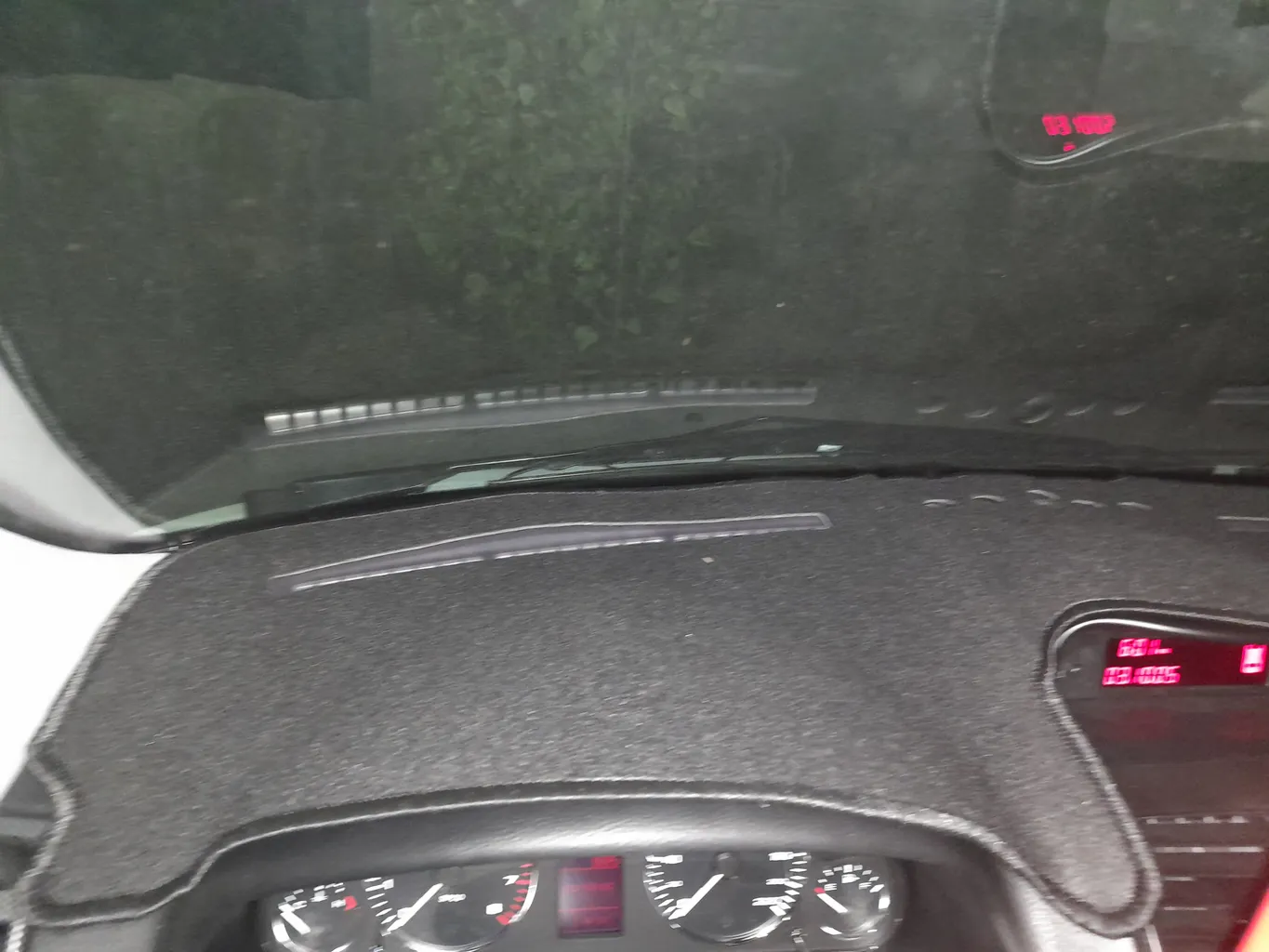 روکش داشبورد خودرو بابل کارپت مدل نمدی مناسب برای سمند سورن پلاس