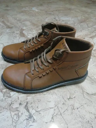 نیم بوت مردانه مدل شیک گام