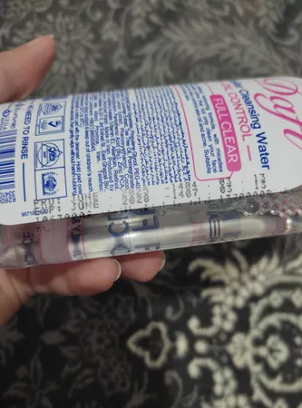 میسلار واتر ضد جوش دافی مدل درخت چای مناسب برای پوست های چرب حجم 200 میلی لیتر