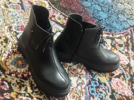 نیم بوت زنانه مدل مدونا