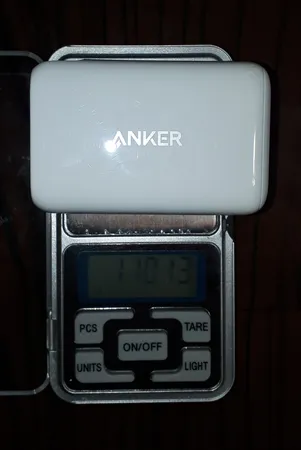 شارژر دیواری انکر مدل POWERPORT III 65W A2712