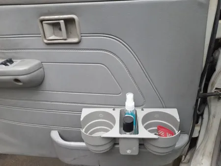 جا لیوانی خودرو  کد S-88