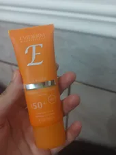 تجریه خرید کرم ضد آفتاب اویدرم مدل 645 حجم 40 میلی لیتر