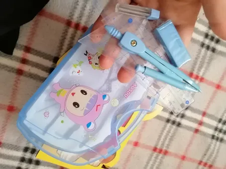 ست لوازم تحریر 7 تکه آئوسدو مدل AS-8010 BG