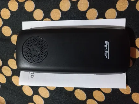 گوشی موبایل جی ال ایکس مدل f1702 دو سیم‌ کارت ظرفیت 32 مگابایت و رم 32 مگابایت