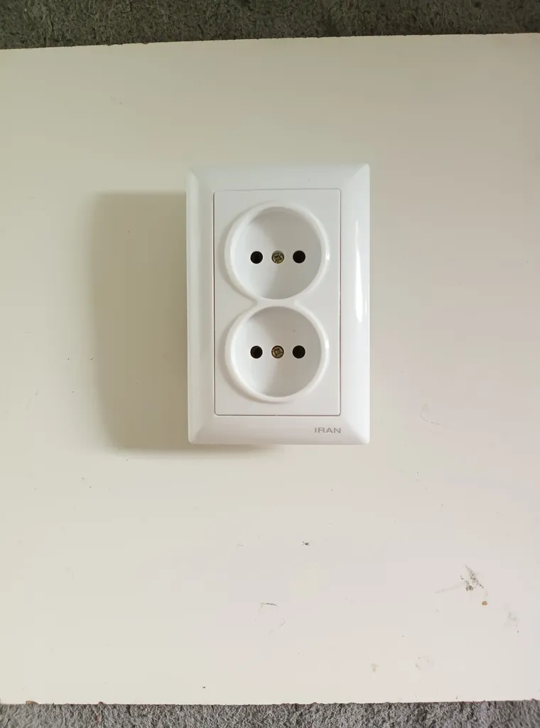 پریز برق دوقلو ایران الکتریک مدل الیزه