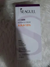 تجریه خرید کرم ضد چروک سی گل مدل Alphacid حجم 40 میلی لیتر