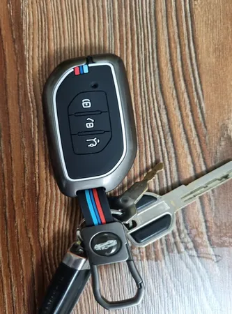 قاب ریموت و جاسوئیچی خودرو چیکال مدل P-635 مناسب برای لاماری ایما و FMC