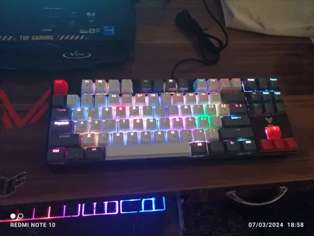 کیبورد گیمینگ هیسکا مدل HX-KEG440، سوییچ مکانیکال آبی، Tenkeyless، نورپردازی RGB