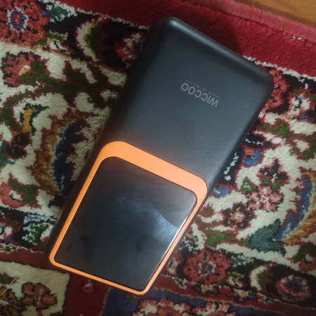 پاوربانک مدل WICCoo___22.5W ظرفیت 30000 میلی آمپر ساعت