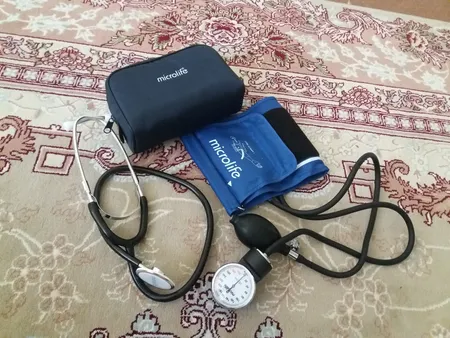 فشارسنج عقربه ای مایکرولایف مدل BP AG1-20