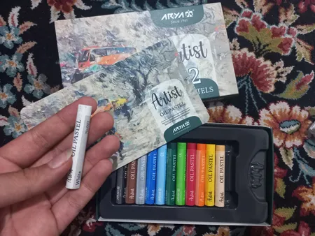 مداد شمعی 12 رنگ آریا مدل Artist کد 2601