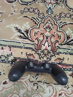 دسته بازی پلی استیشن ۴ مدل 2021