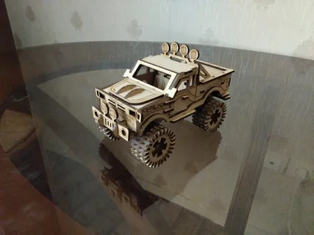 ساختنی مدل ماشین آفرود