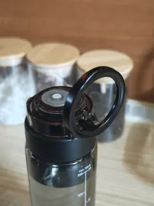 تجریه خرید قمقمه یونیک  کد 1921 گنجایش 0.7 لیتر