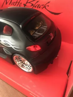 ماشین بازی ولی مدل 206 Tuning