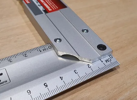 گونیا نجاری وان اکشن مدل Gh-30 سایز 30 سانتی متر