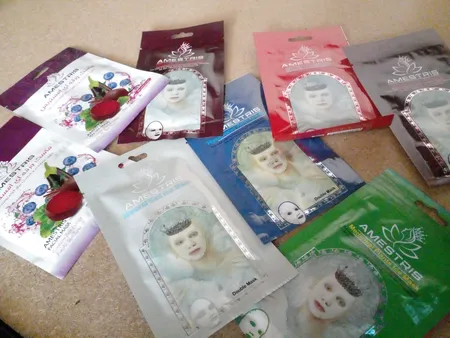 ماسک صورت آمستریس مدل میوه ای وزن 25 گرم بسته 10 عددی