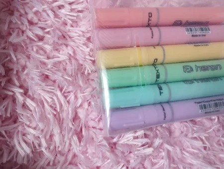 ماژیک علامت گذار پلیکان مدل Heron مجموعه 6 عددی