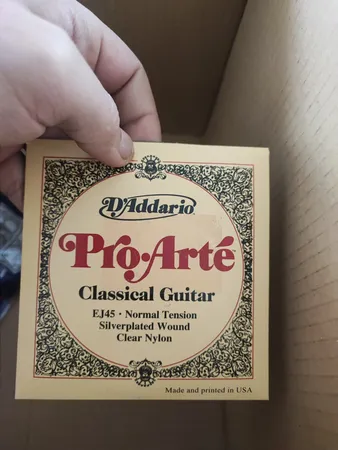 سیم گیتار کلاسیک داداریو کد Clear Nylon 45