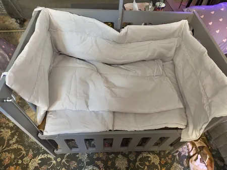 تخت کنار مادر و گهواره نوزاد مدل کارن