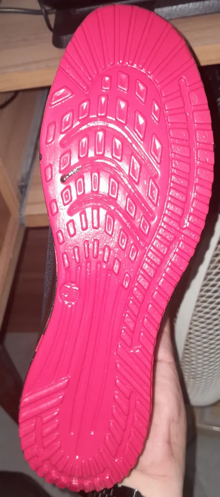 کفش رانینگ سارزی مدل F.A.L.K.O.N_s.e.f_s.e.f_V.S