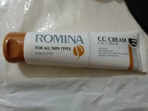 تجریه خرید کرم پودر CC رومینا شماره 02 حجم 60 میلی لیتر