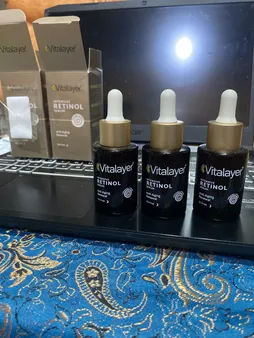 سرم ویتالیر مدل سرم رتینول حجم سازگار با نوع پوست میلی لیتر