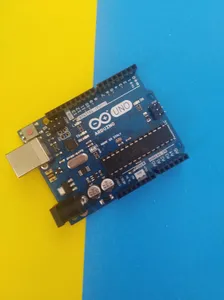 تجریه خرید برد آردوینو مدل R3-UNO