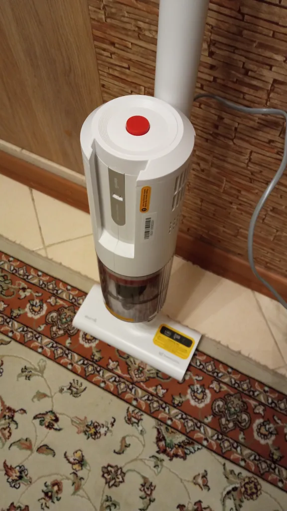 جاروبرقی 600 وات درما مدل DX888