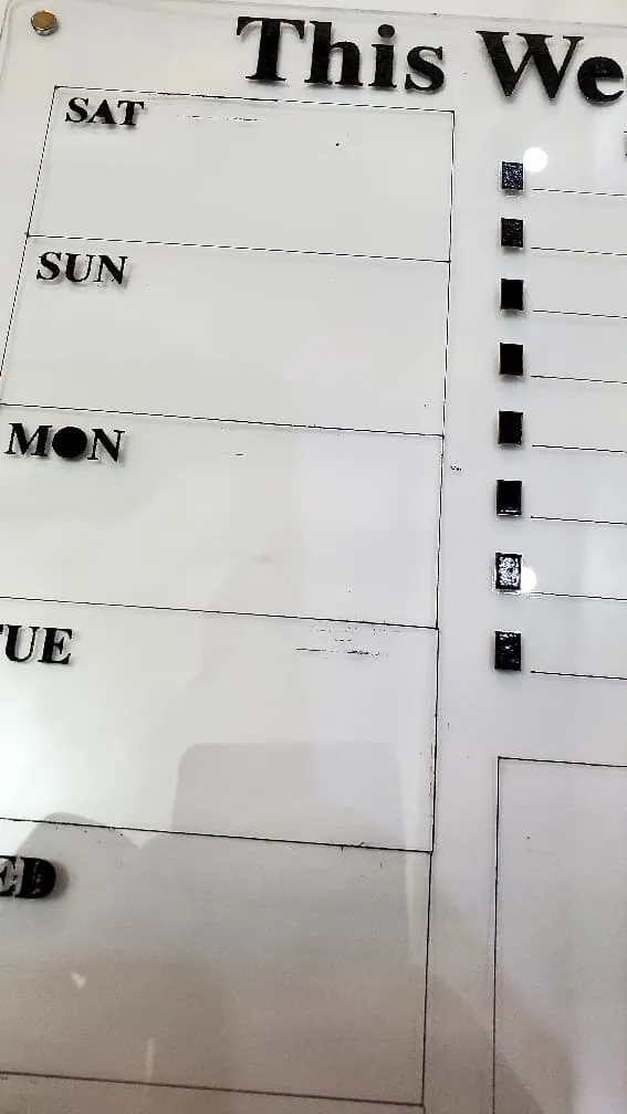 تخته وایت برد مدل پلنر هفتگی سایز 30x20 سانتی متر به همراه ماژیک