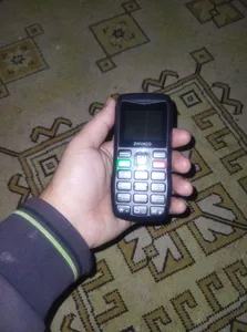 تجریه خرید گوشی موبایل ژیواکو مدل F121 دو سیم کارت