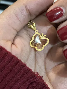 آویز گردنبند طلا 18 عیار زنانه ناریا مدل پروانه رنگ زرد