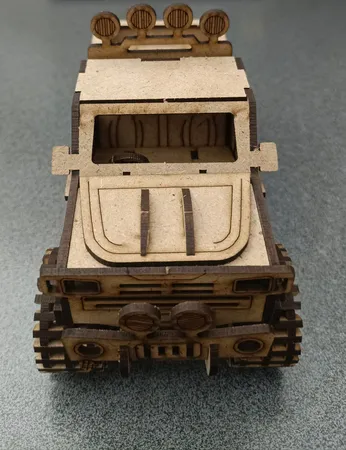 ساختنی مدل ماشین آفرود