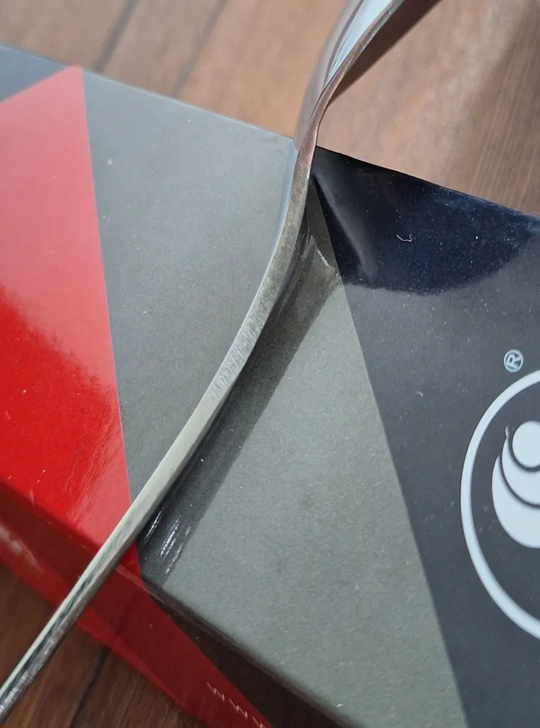 سرویس قاشق و چنگال 12 پارچه صنایع استیل ایران مدل مودنا کد 104