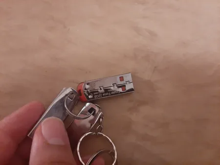 فلش مموری سن دیسک مدل Cruzer Blade CZ50 ظرفیت 32 گیگابایت با رابط USB 2.0