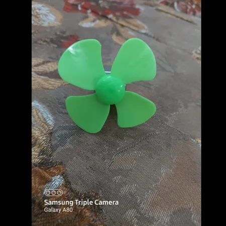 ملخ کواد کوپتر مدل 4p