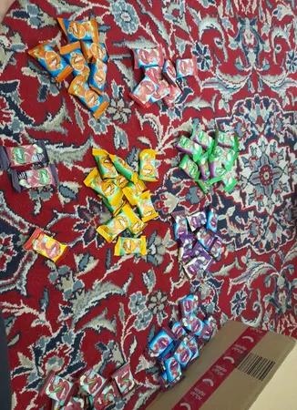 لواشک پذیرایی چند لایه زنبور طلا - 1 کیلوگرم