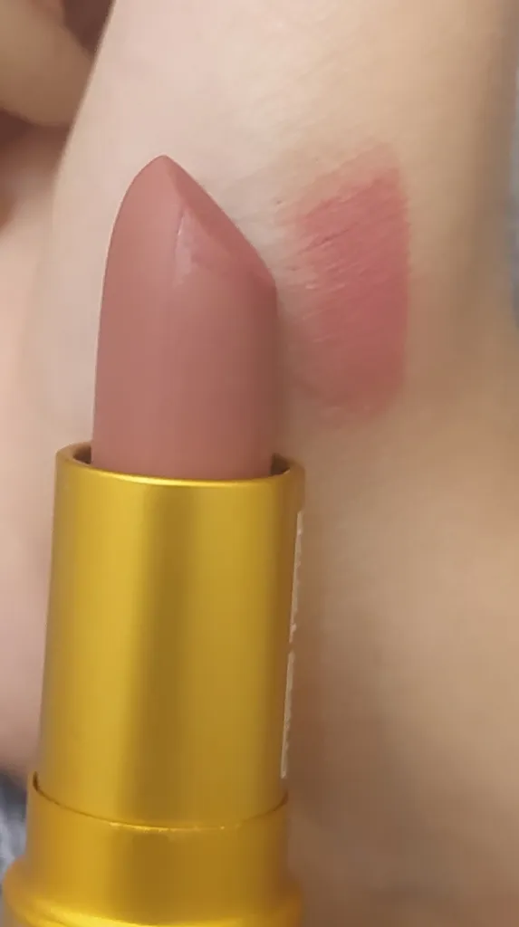 رژ لب جامد سوپرتاچ شماره 09