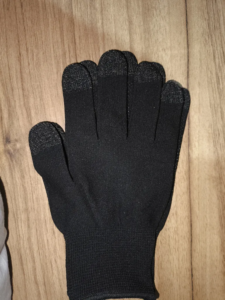 دسته بازی ممو مدل AK77 به همراه دستکش گیمینگ