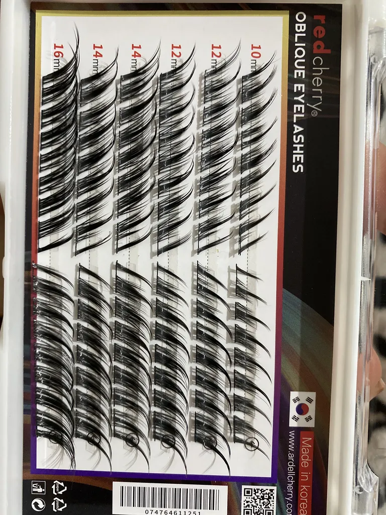 مژه مصنوعی رد چری مدل پالتی مسکو میکس