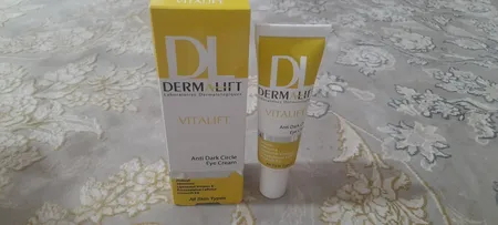 کرم دور چشم درمالیفت مدل Vitalift Anti Dark حجم 25 میلی لیتر