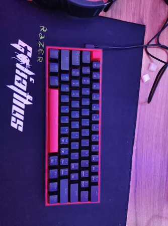 کیبورد گیمینگ ردراگون مدل K617 FIZZ، سوییچ مکانیکال قرمز، Tenkeyless، نورپردازی RGB