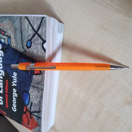 مداد نوکی اونر کد 115200 قطر نوشتاری 0.9 میلی متر