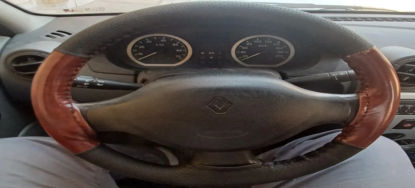 دور فرمان تی ام تی طرح چوب مدل L84