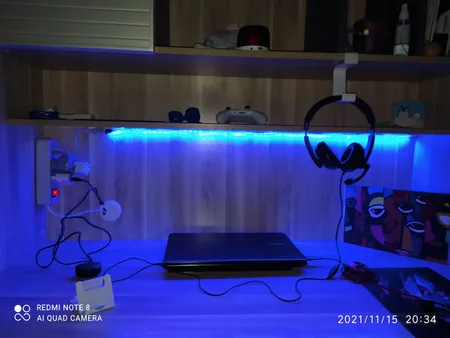 پایه نگهدارنده هدفون مدل دایان