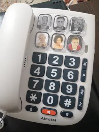 تلفن آلکاتل مدل TMAX 10