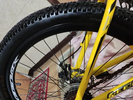 اسپری واکس لاستیک سیواکس مدل K10 حجم 240 میلی لیتر