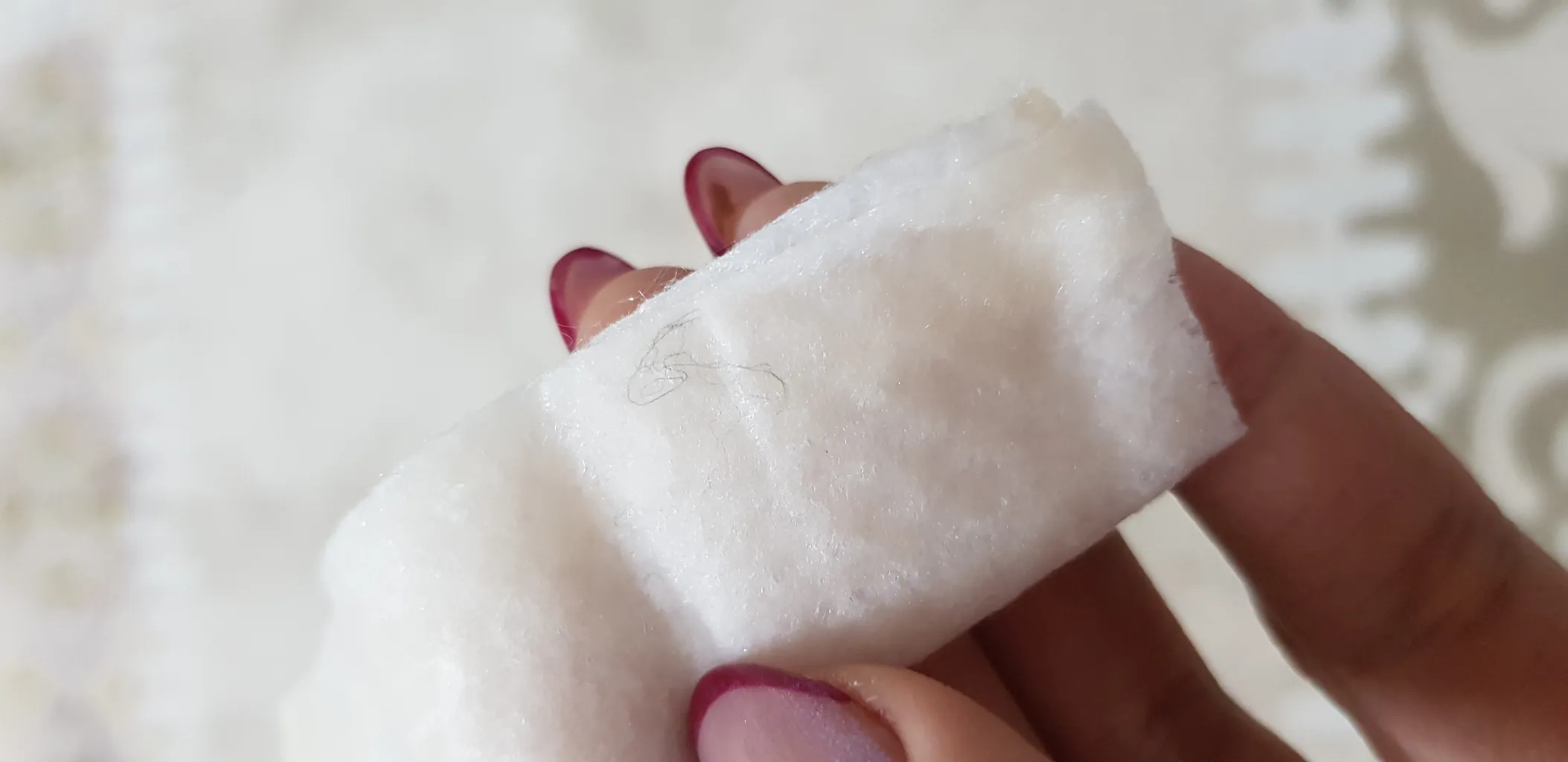 پد پاکسازی و لایه بردار پوست لافارر مدل AHA10% - BHA2% بسته 30 عددی